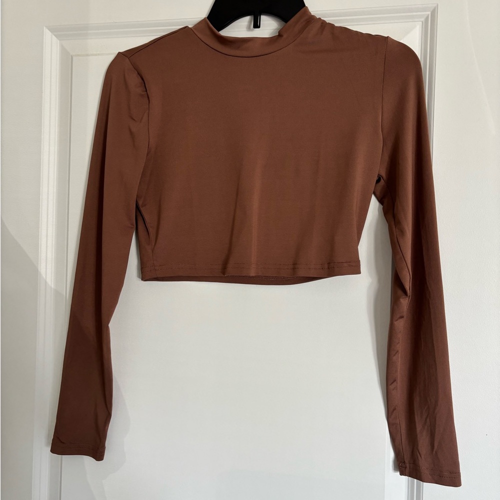 SHEIN Brown Fitted Cropped Long Sleeve Top
